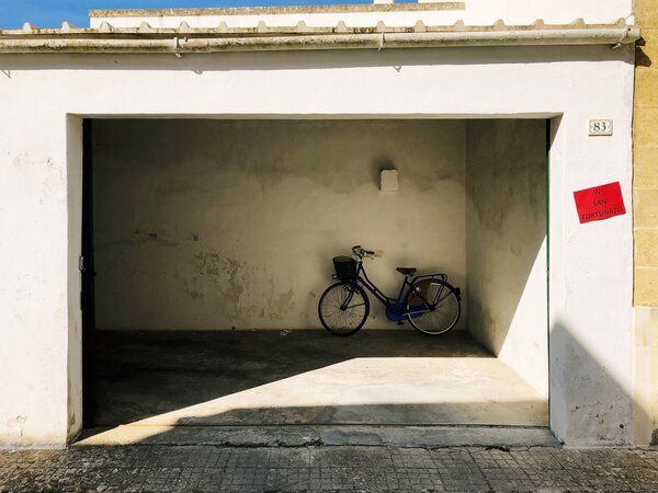 Fotografia dal progetto 'Lascia stare i santi' di Alessandro Pessina