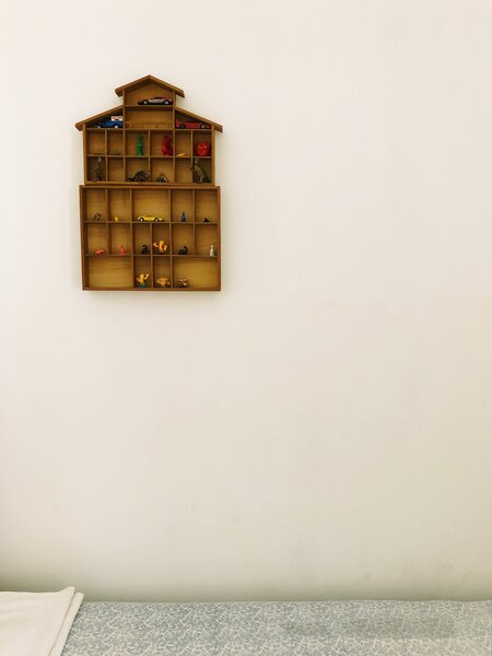 Fotografia dal progetto 'Pareti bianche' di Alessandro Pessina