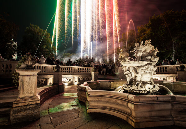 Fotografia dall'album 'Villa Litta - Palazzo Marino' di Alessandro Pessina
